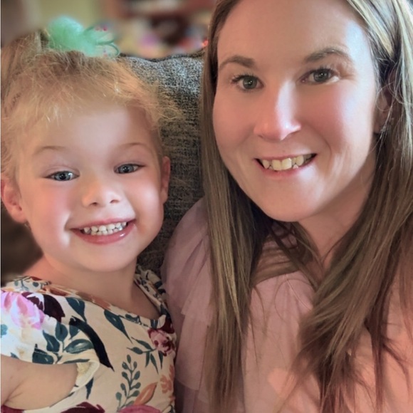 Meet your Posher, Brandy - Picture 5 of 12